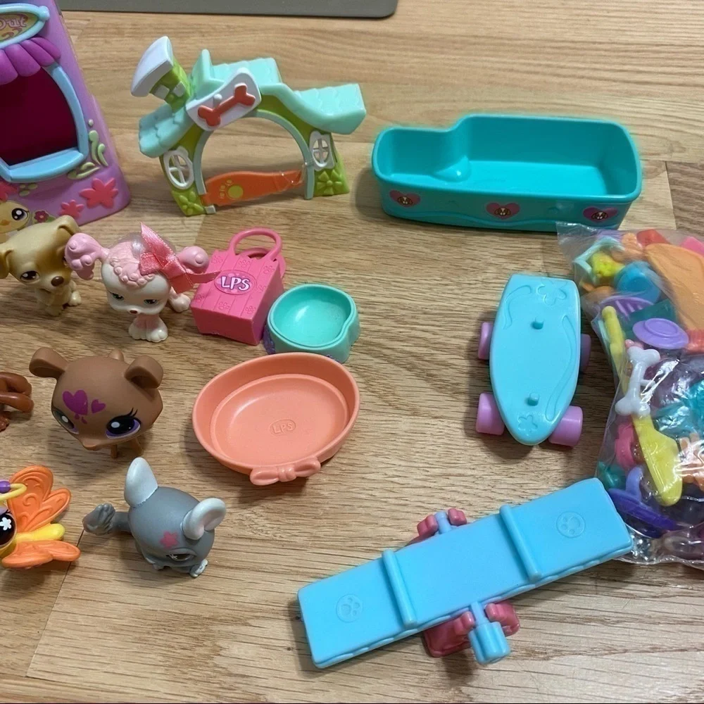 Vintage Littlest Pet Shop Play Set Accessories Animals Figures Monkey Dog Poodle